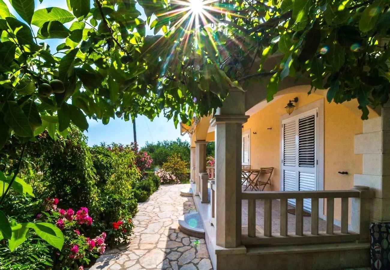 Holiday home Villa Mare - Open Pool And Pool For Children Kastel Novi